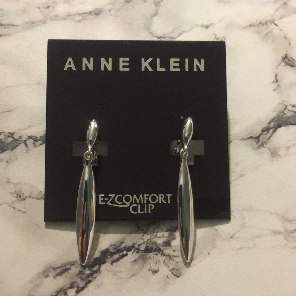 Anne Klein clip on earrings